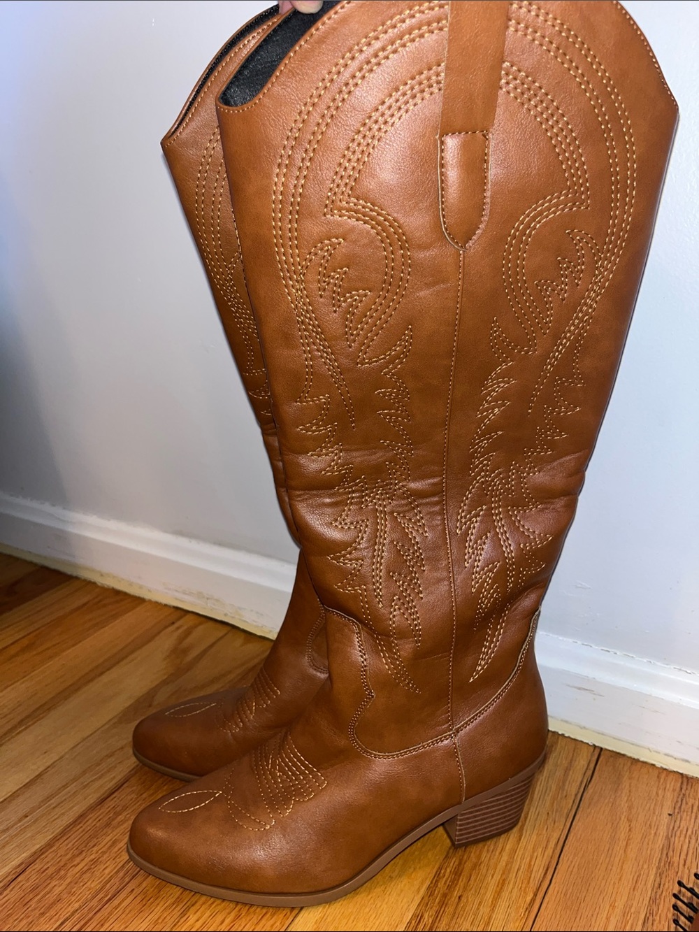 Women’s Tall Western Riding Boots in Cognac Brown. Worn Once